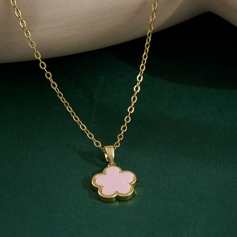 Lucky Five Petal Flower Single Necklace Simple